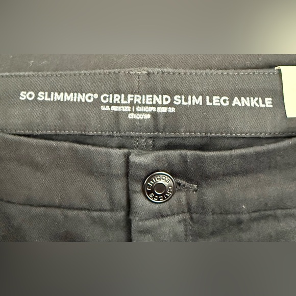 🆕 Chico's so slimming slim leg ankle black jeans turquoise medallion *NWT* $129 - Picture 8 of 11